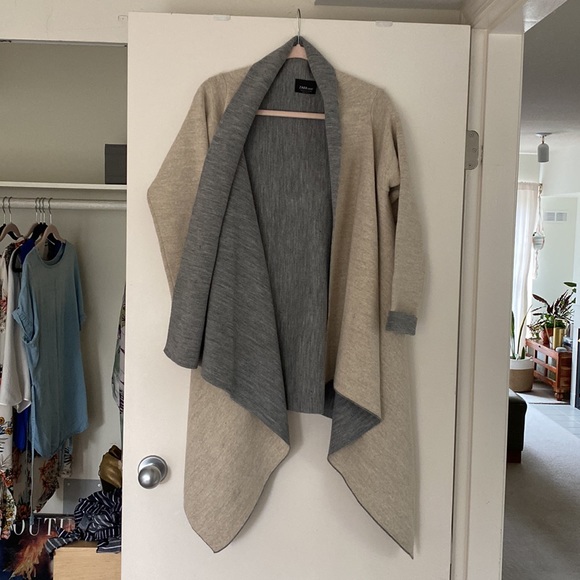 Zara knit sweater wrap - Picture 4 of 4